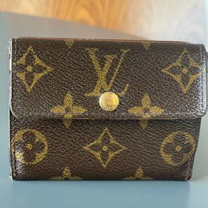 ⭕️ Sold on eBay - Louis Vuitton Monogram Canvas Ludlow Small Wallet